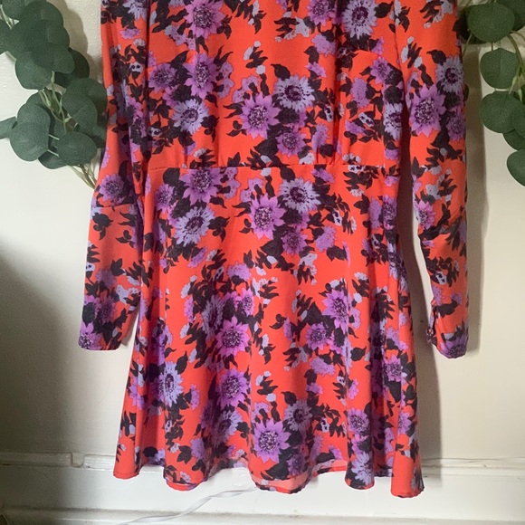 💐 Free People Size 2 Dress 💐 - Picture 2 of 4